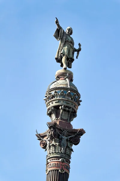 西班牙- -巴塞罗纳- -一座巨像的纪念碑 — 图库照片