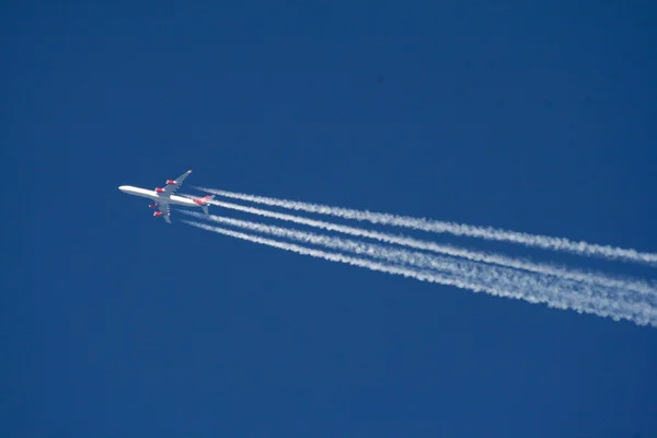Spoor van het vliegtuig — Stockfoto