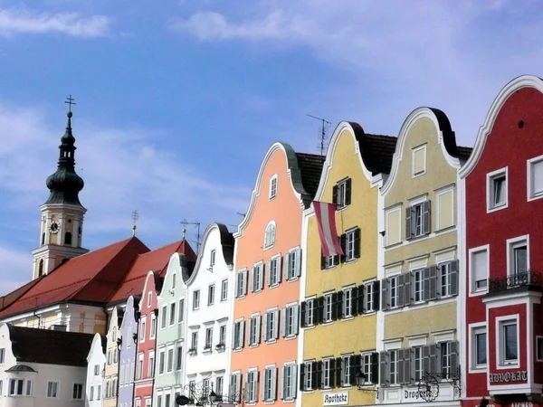Case colorate nel centro storico — Foto Stock