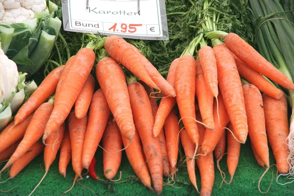 Bouquets de carottes fraîches — Photo