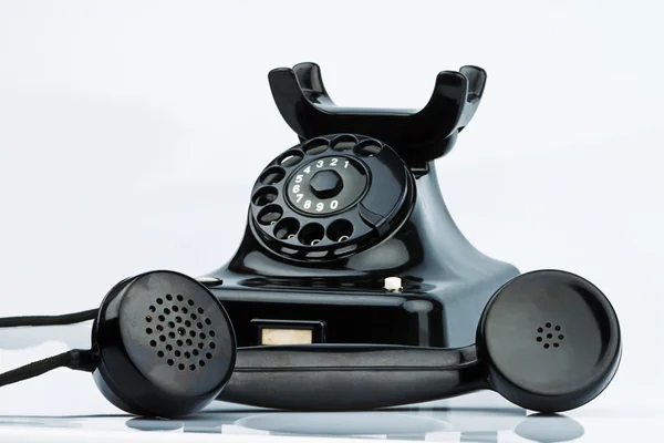 Oude, antiek telefoon — Stockfoto