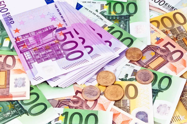 Muchos billetes en euros —  Fotos de Stock