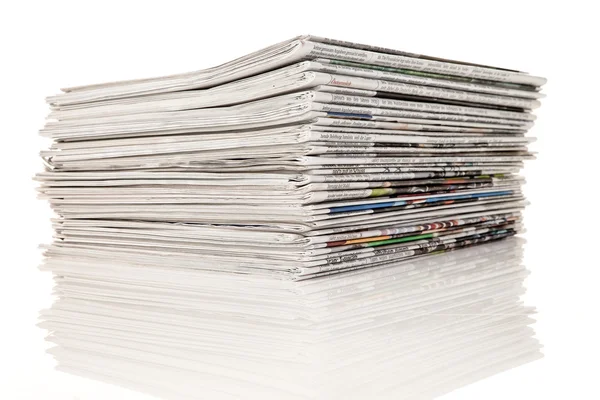 Pila di giornali — Foto Stock