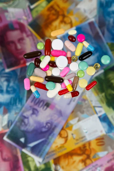 Švýcarský Frank a tablety — Stock fotografie
