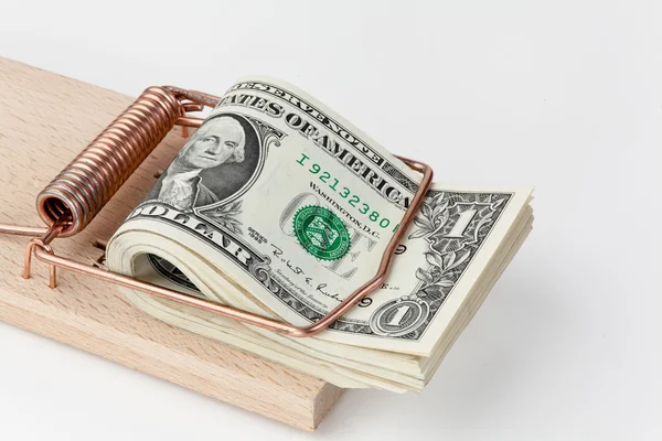 Notas de dólares dos EUA na ratoeira — Fotografia de Stock