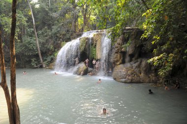 Tayland river kwai, bir şelale