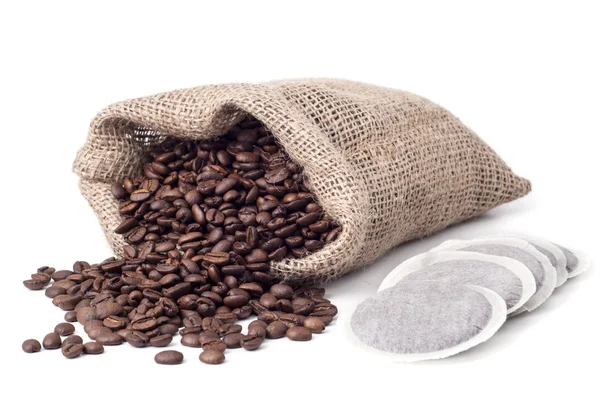 Bolsa con granos de café — Foto de Stock