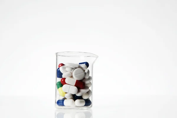 Comprimidos e comprimidos — Fotografia de Stock