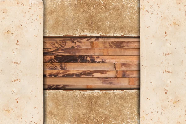 Винтажная бумажная рамка на деревянном фоне — стоковое фото