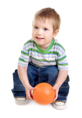 küçük çocuk holding topu