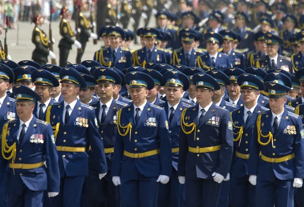 Militärparade zum Siegestag — Stockfoto