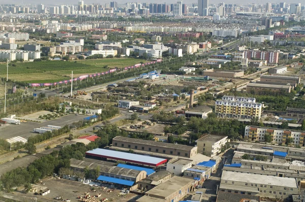 Pohled shora urumqi City. Čína — Stock fotografie