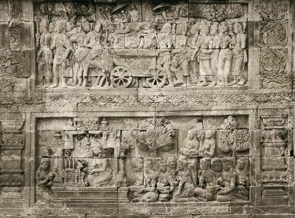Szczegóły rzeźbione ulgi w borobudur u Jawa, Indonezja. — Zdjęcie stockowe