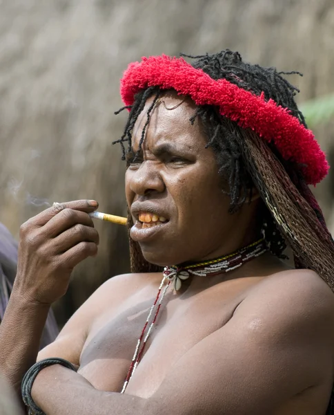 Woman of a Papuan tribe — Stock Photo, Image