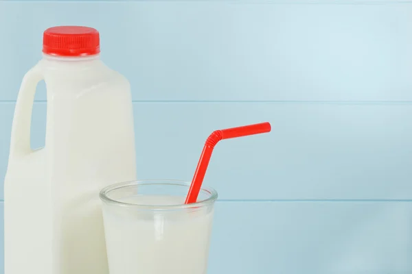Latte fresco sano — Foto Stock