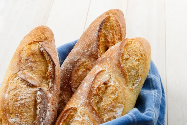 Croccante pane artigianale francese Baguette — Foto Stock