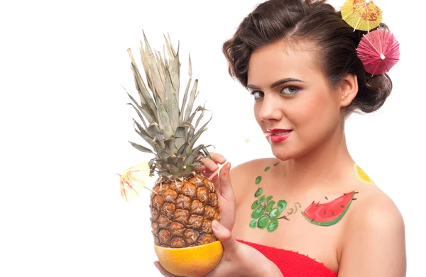 Close up of young woman that drink pineapple & grapefruit juice. — Stock Photo, Image