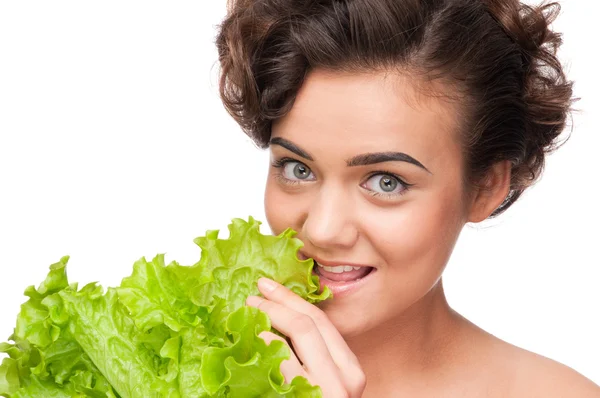 Vértes portréja érzelmi szépség nő, zöld saláta — Stock Fotó