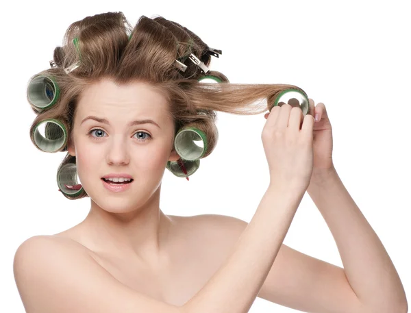 Kadın saçı silindir kıvırma — Stok fotoğraf