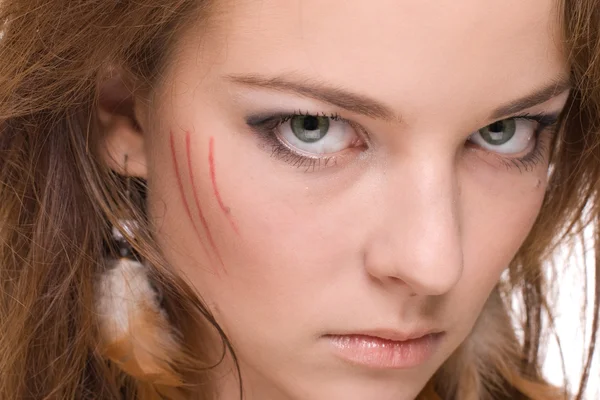 Closeup portret van jonge emotionele wrede vrouw — Stockfoto