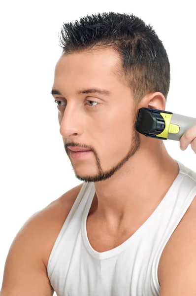 Snijden haren van aantrekkelijke man — Stockfoto