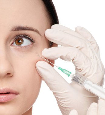 güzellik karşısında kozmetik botox enjeksiyonu