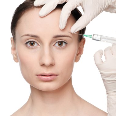 güzellik karşısında kozmetik botox enjeksiyonu