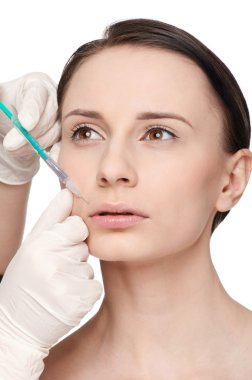 güzellik karşısında kozmetik botox enjeksiyonu