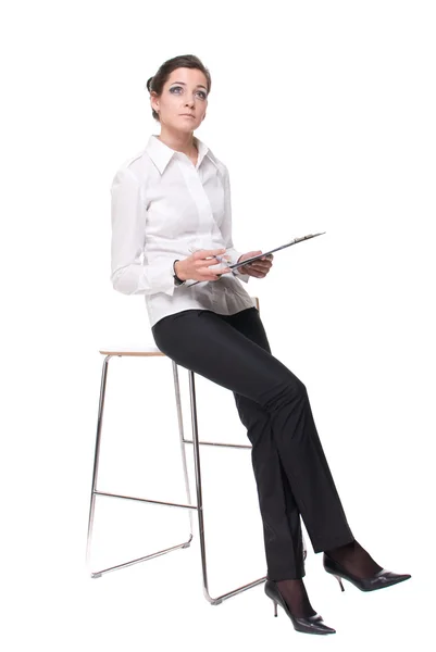 Retrato de jovem mulher de negócios emocional na cadeira — Fotografia de Stock