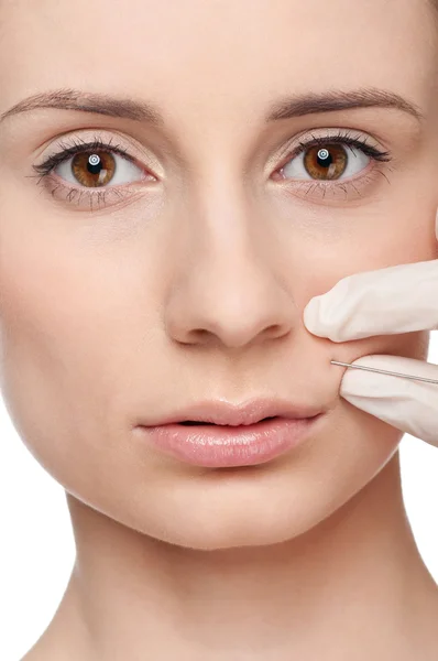 Cosmetic botox injection in the beauty face — Stock Photo, Image