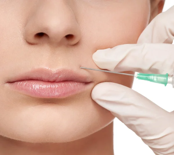 Cosmetic botox injection in the beauty face — Stock Photo, Image