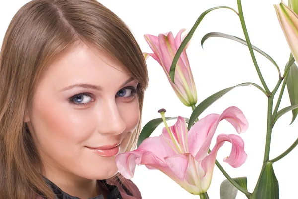 Portré, fiatal, gyönyörű nő virág közelről — Stock Fotó
