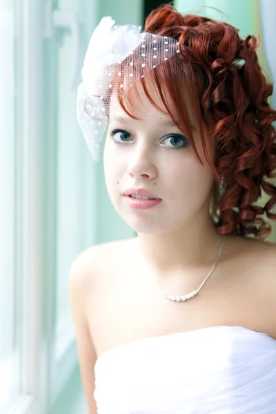 Portrait of the bride close-up on the wedding day — Stock Photo, Image