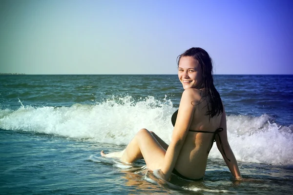 Girl in a bathing suit — Stock Photo, Image