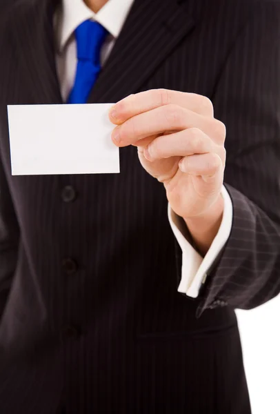 Hand des Geschäftsmannes bietet Visitenkarte auf weißem Hintergrund — Stockfoto