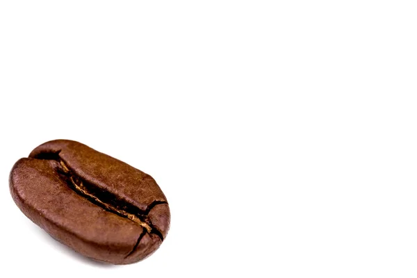 Feijão de café isolado sobre fundo branco — Fotografia de Stock