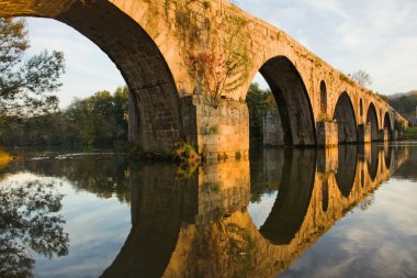 Ancient roman bridge clipart