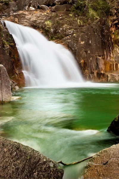 Cachoeira — Fotografia de Stock