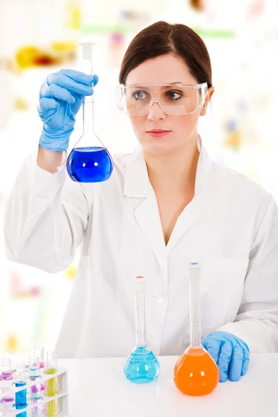 Vrouwelijke wetenschapper — Stockfoto