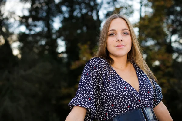 Pyoung beautiful smiling woman — Stock Photo, Image