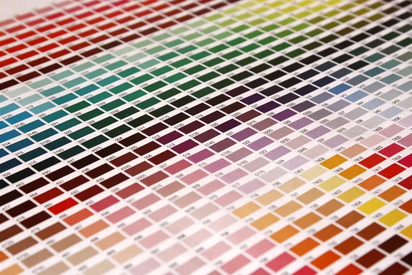 Färgguide för pantone-färger till avfasning position — Stockfoto