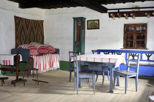 Сцена гостиной из трансильванского дома, Румыния — стоковое фото