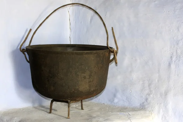 Old cauldron — Stock Photo, Image