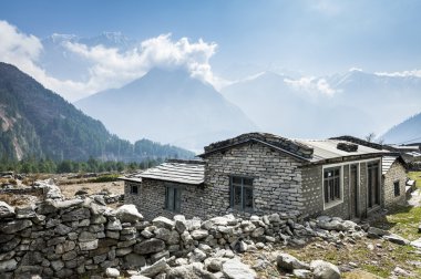 Himalaya Dağları, nepal yerel ev görünümü