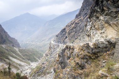 Bulutlu gün annapurna Güney görünümü