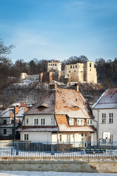 Vecchio castello rinascimentale a Kazimierz Dolny, Polonia — Foto Stock