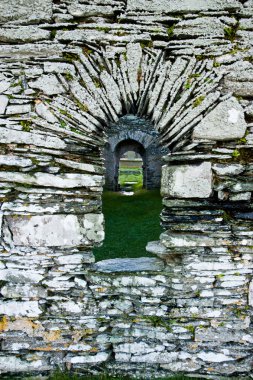 kilnave kilise arch