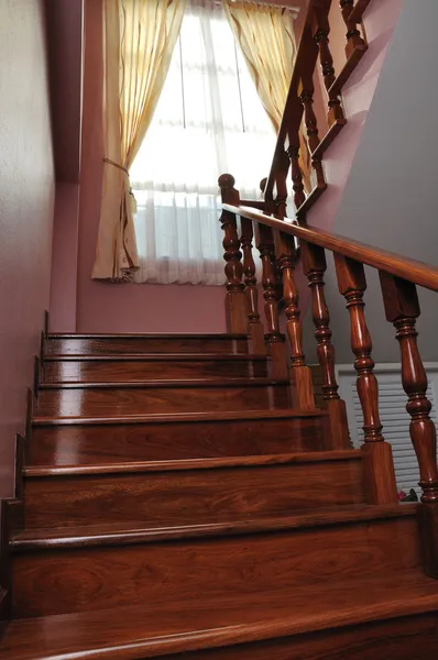 Nowe schody do domu — Zdjęcie stockowe
