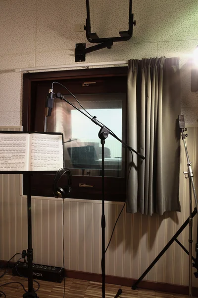 Δωμάτιο στούντιο ηχογραφήσεων — Φωτογραφία Αρχείου
