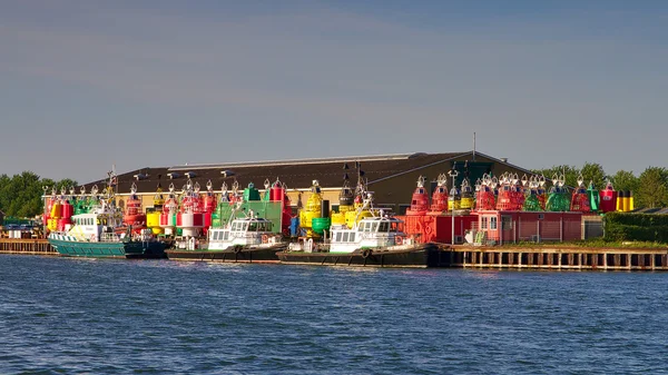 Sea Buoys and Pilot Boats in Harbor — Stock Photo, Image